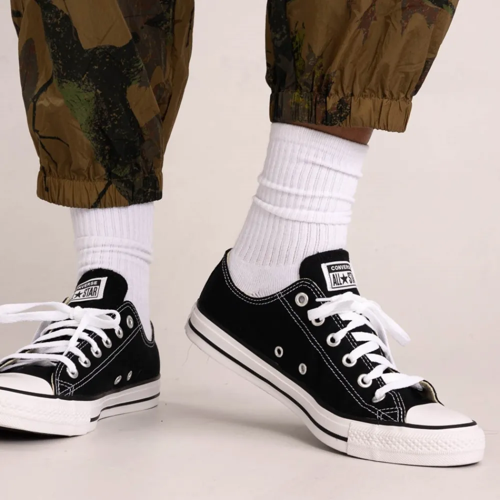 Best Sale Converse Chuck Taylor All Star Lo Sneaker - Black