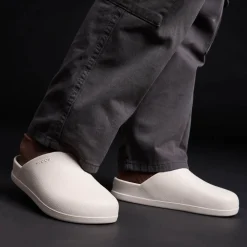 Hot Crocs Dylan Clog - Bone