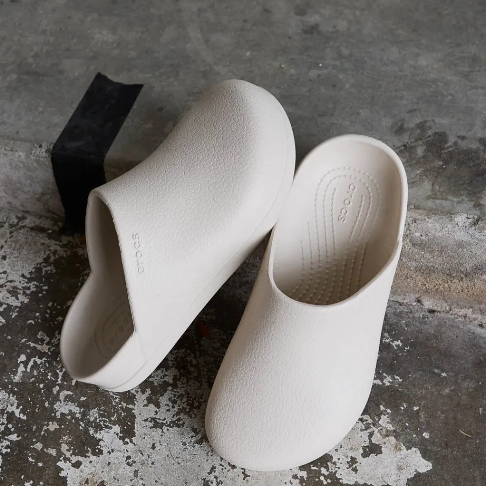 Hot Crocs Dylan Clog - Bone