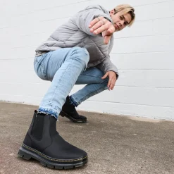 Outlet Dr. Martens Embury Chelsea Boot - Black