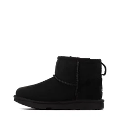 Store UGG ® Classic Mini Ii Boot - Little Kid / Big Kid - Black