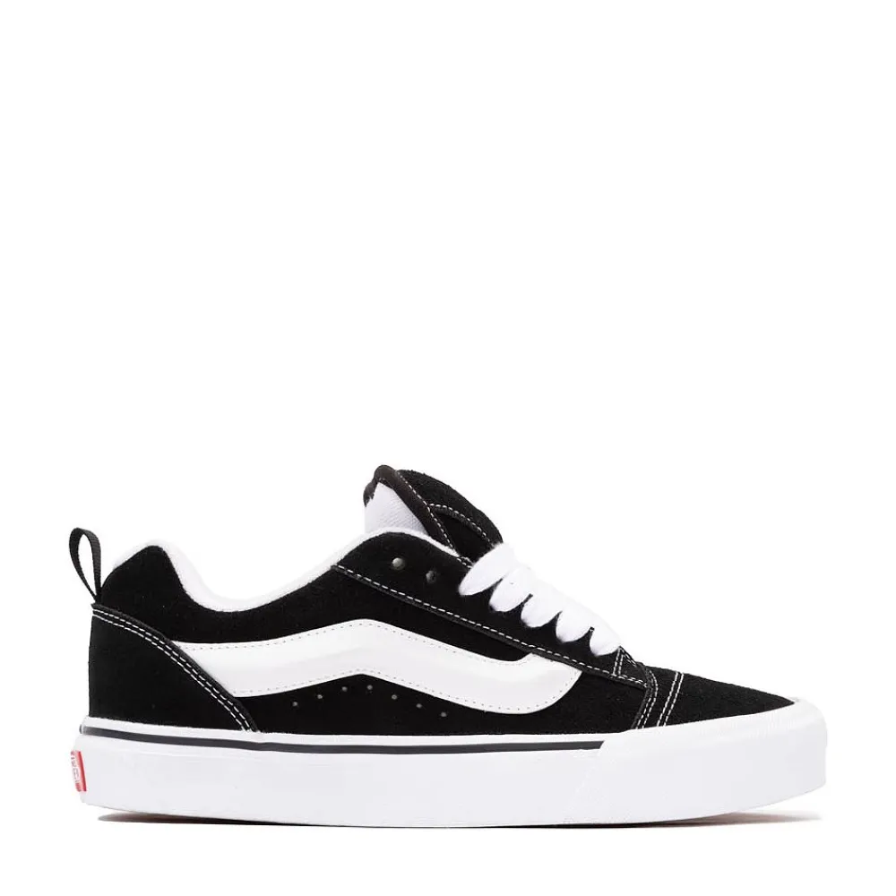 Outlet Vans Knu Skool Skate Shoe - Black / True White