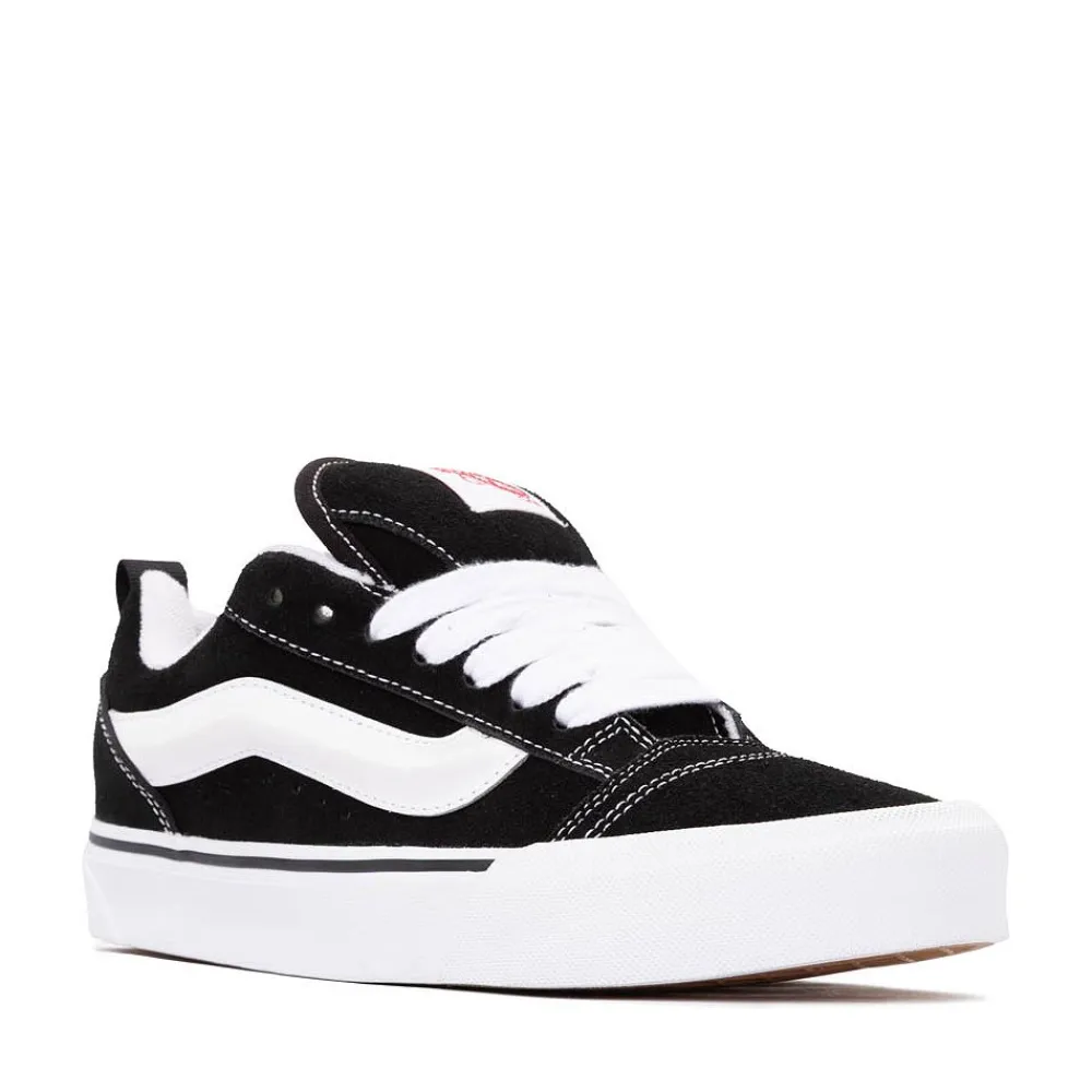 Outlet Vans Knu Skool Skate Shoe - Black / True White