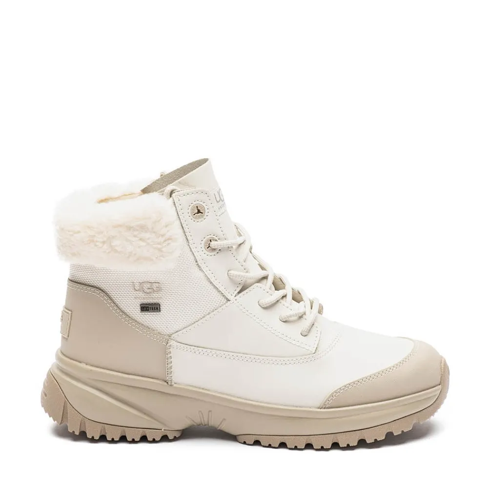 Clearance UGG Womens ® Yose Fluff V2 Boot - White Pine
